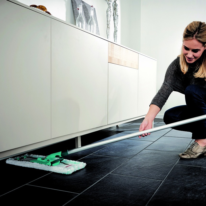 Швабра с рифленой ручкой Leifheit Hausrein micro duo, цвет серебряный фото 4